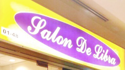Electric hair: Salon De Libra