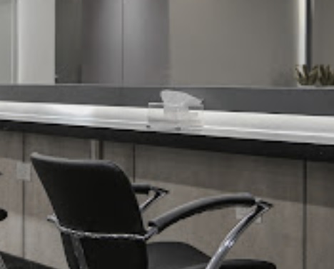 Hair Colouring: Salon Mosche