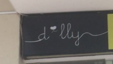 Electric hair: Dilly Salon De Beaute