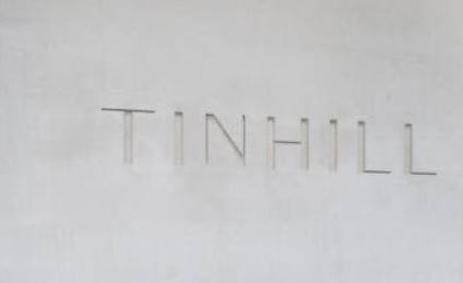 Electric hair: Tinhill Salon